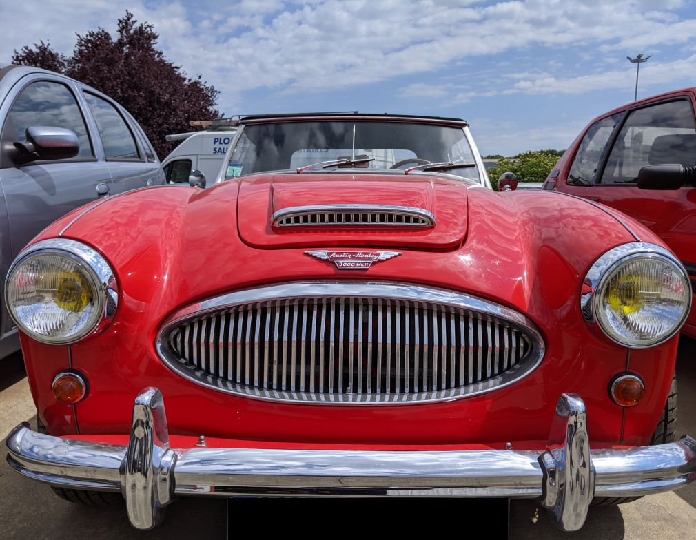 Restauration de voiture ancienne de prestige à Rennes